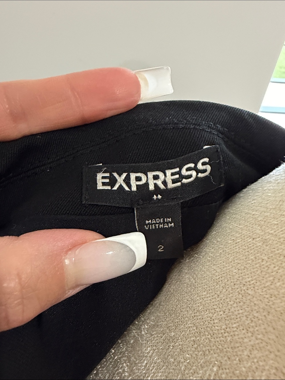Express Black Single-Button Tailored Women's Blazer - Picture 5 of 7